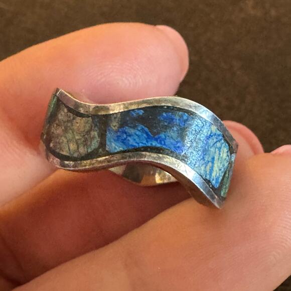 Vintage Sterling Silver and Enameled Ring Sz 6 - Picture 5 of 15